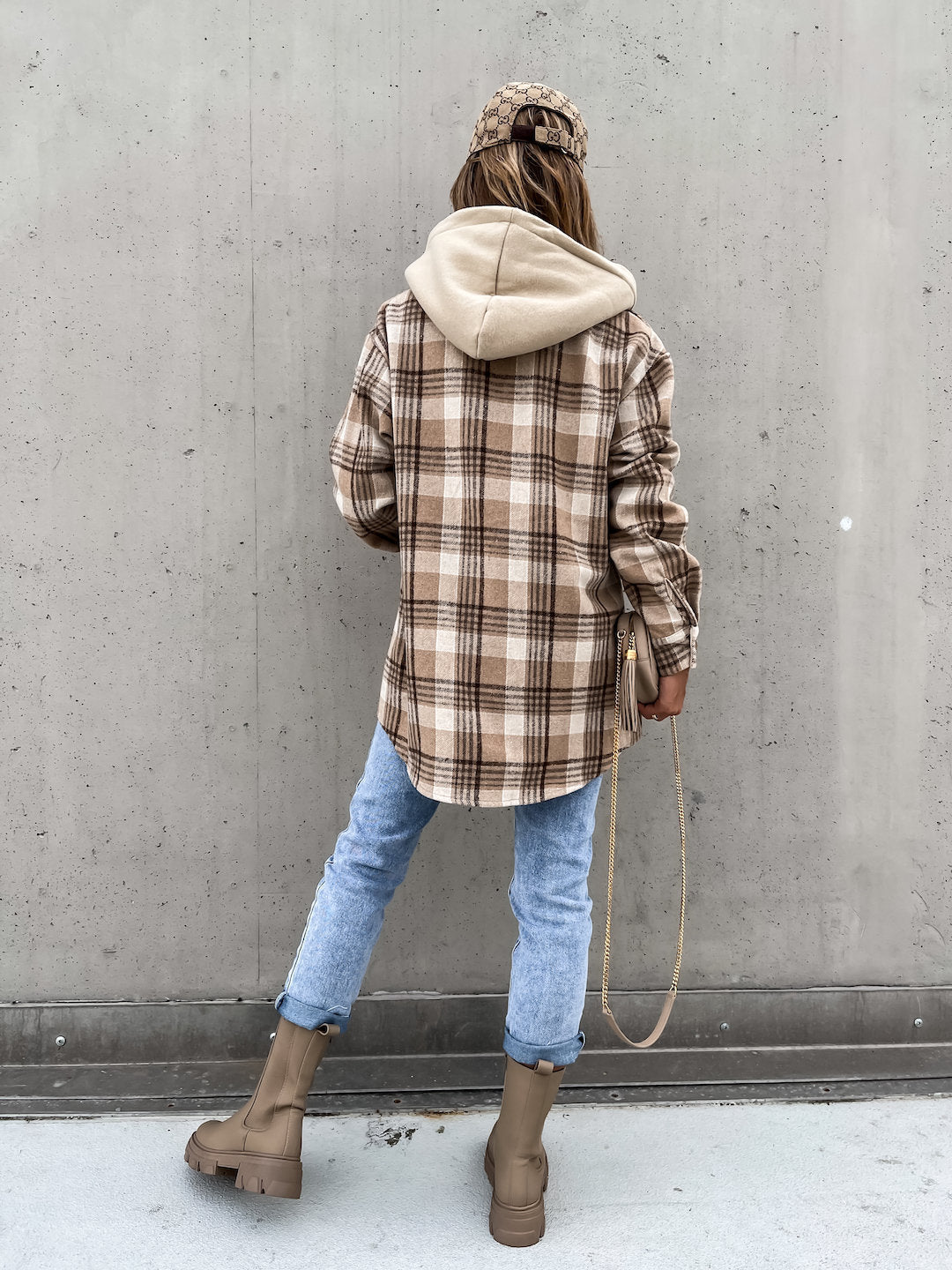 Women's Woolen Jacket Autumn Fashion Plaid Hooded Coat With Detachable hood And Pockets Design Shacket Outerwear Winter Fashion